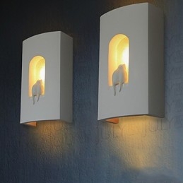 Lampada da parete moderna bianca e alla moda, lampada da comodino, lampada da parete con specchio, lampada da parete per camera da letto