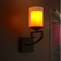 Lampada da parete a testa singola semplice in vetro retrò Applique da parete in cristallo moderno contemporaneo in metallo