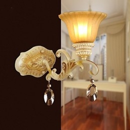 Lampada da parete in cristallo e ferro battuto per camera da letto, tipo Europa, che restaura i modi antichi