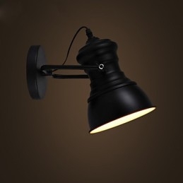 Applique da parete Art Déco Lampada da parete industriale in ferro con insegna Loft