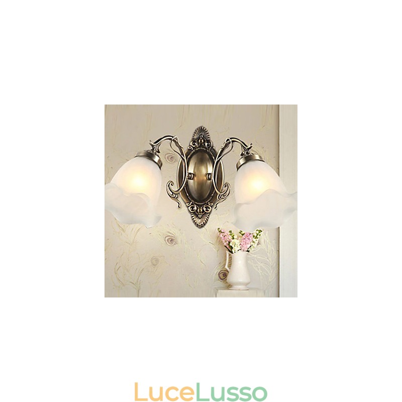 Lampada da parete in ferro battuto retrò in vetro semplice europeo moderno ed elegante