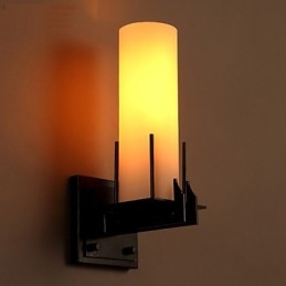 Lampada da parete a forma di candelabro retrò contemporanea e contratta a soppalco