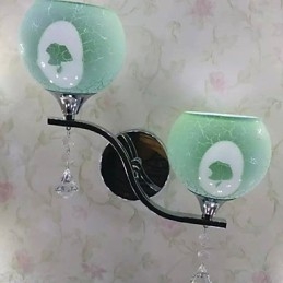 Lampada da comodino da parete in stile elegante di tipo europeo, stile arcaico