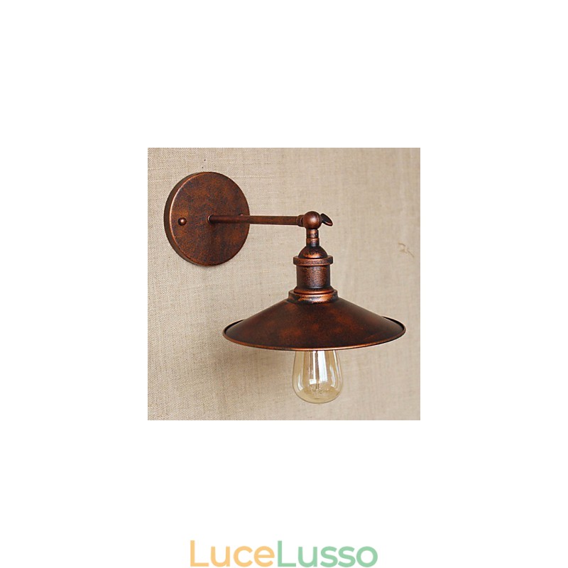 Villa in stile industriale minimalista di fronte alla navata della chiesa, applique decorativa in bronzo rosso con ombrello nostalgico