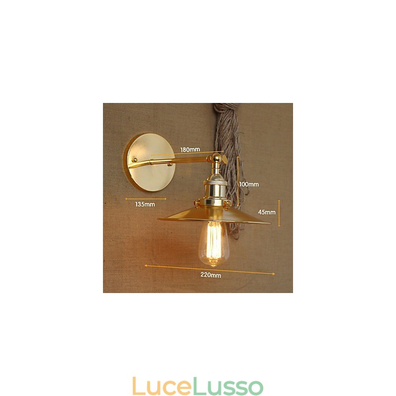 Villa in stile industriale minimalista con ombrello dorato nostalgico davanti alla navata della chiesa, parete decorata