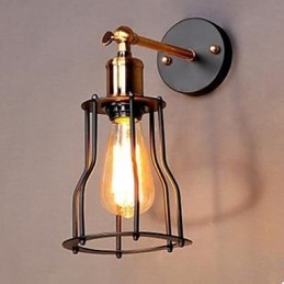 Lampada da parete con struttura in ferro, designer di personaggi letterari e artistici