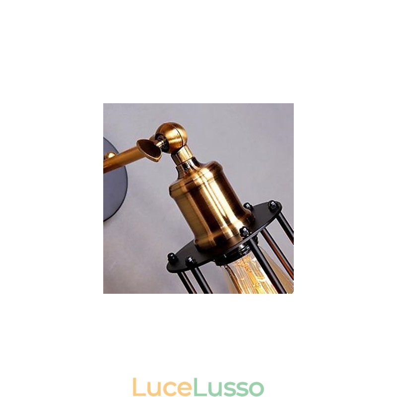Lampada da parete con struttura in ferro, designer di personaggi letterari e artistici