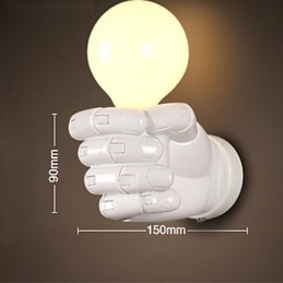 Lampada da parete europea a forma di pugno retrò creativo a destra