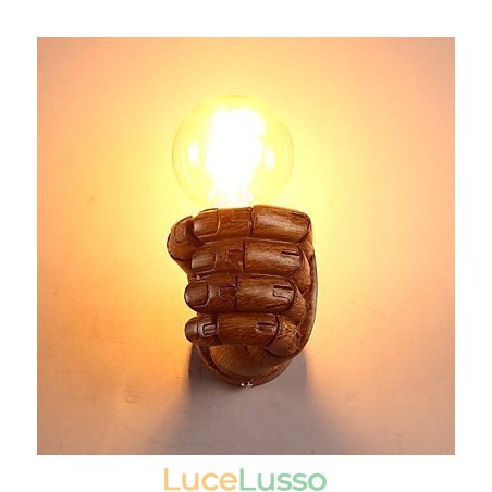 Lampada da parete creativa europea retrò a forma di pugno Lampada da parete creativa europea retrò a forma di pugno