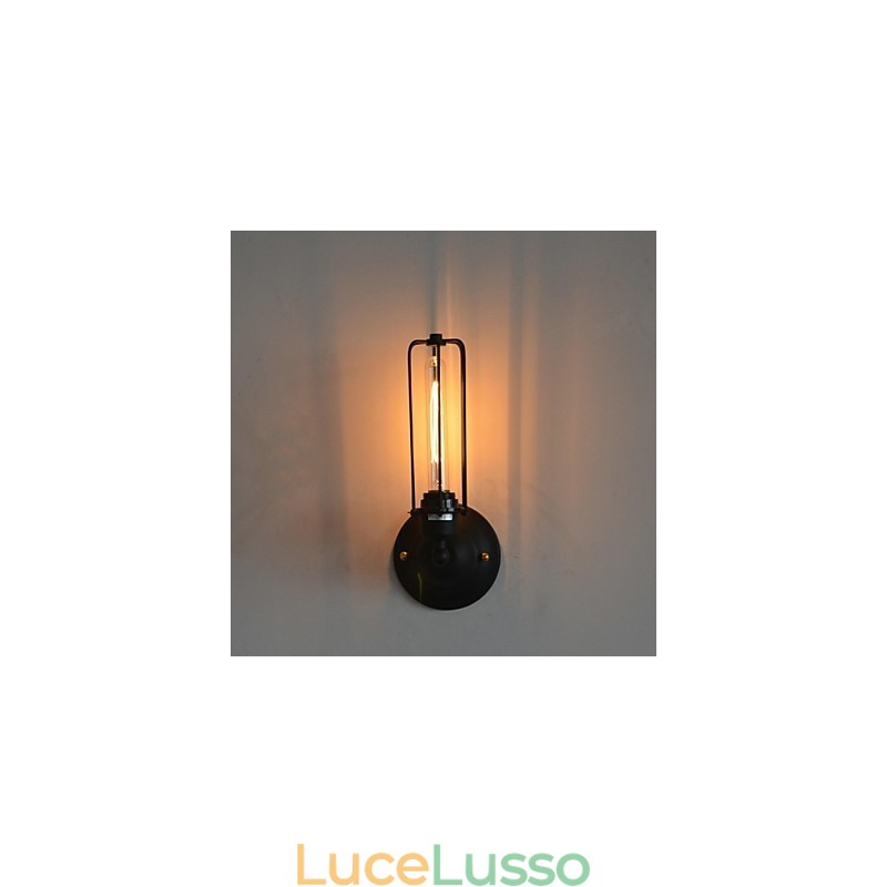 Lampada da parete in ferro vintage americano