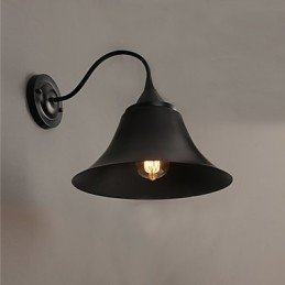 Lampada da parete in ferro nero antico in stile loft di Designer Duds