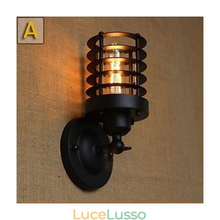 Corridoio buio Scale Il balcone della testata di un letto Lampada da parete decorativa Corridoio buio Scale Il balcone della testata di un letto Lampada da parete decorativa