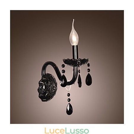 Applique in cristallo nero con lampadina a candela Applique in cristallo nero con lampadina a candela