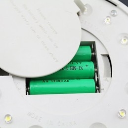 Lampada da parete per esterni con energia solare, per giardino, cortile, porta, percorso, villa, bianca