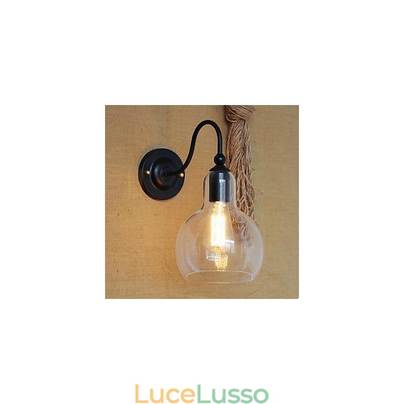 Lampada da parete moderna in ferro battuto e vetro per ristorante