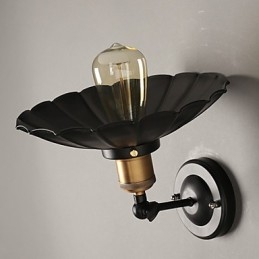 Ccreative Staircase Restaurando modi antichi Lampada da parete in ferro battuto con abito nero a testa singola