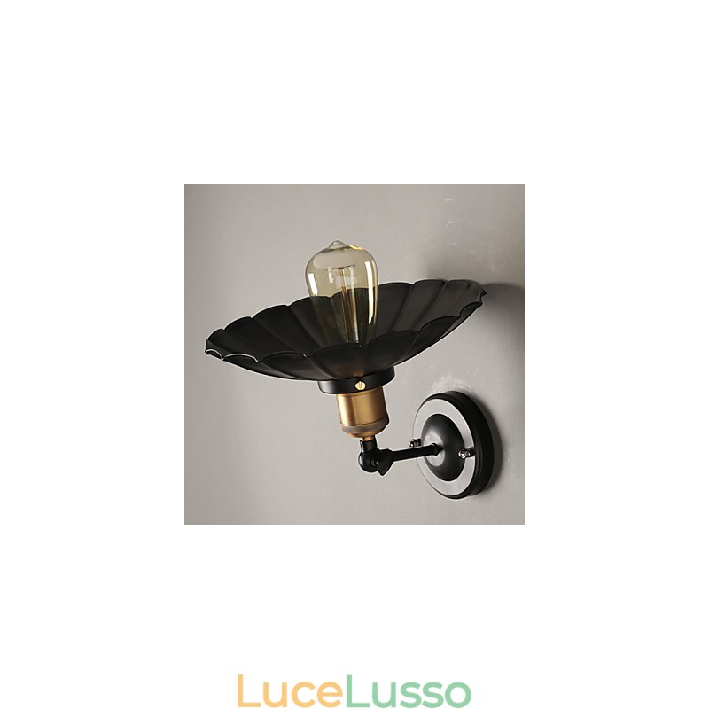 Ccreative Staircase Restaurando modi antichi Lampada da parete in ferro battuto con abito nero a testa singola
