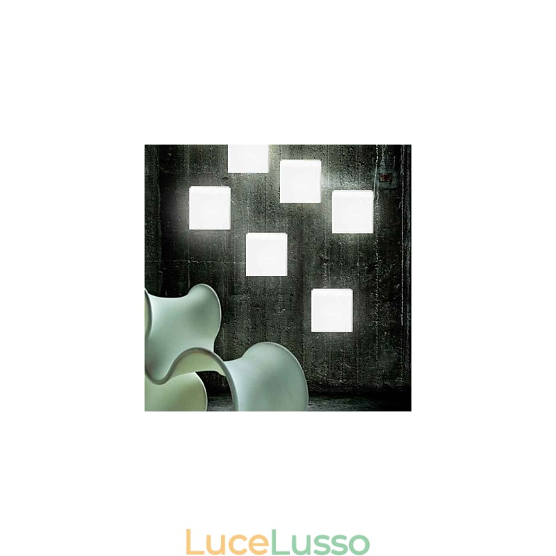 Lampada da parete Inception a cubo di Natale