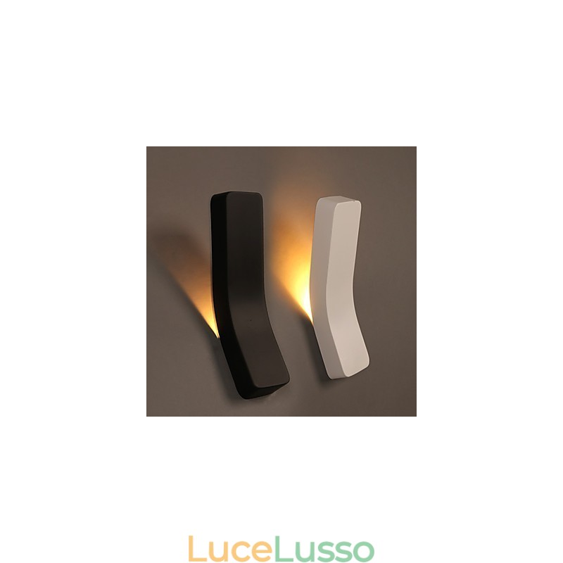 Lampada da parete in ferro battuto piegato creativo e contemporaneo, luci di potenza