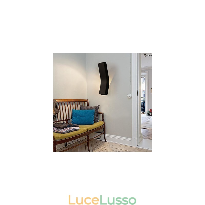 Lampada da parete in ferro battuto piegato creativo e contemporaneo, luci di potenza
