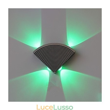 Lampada da parete Fan Quattro luci Verde Alluminio Acrilico Lampada da parete Fan Quattro luci Verde Alluminio Acrilico