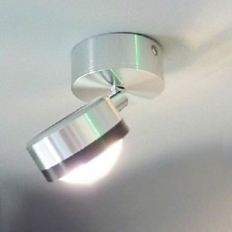 Applique moderna con luce diffusa, design fantascientifico
