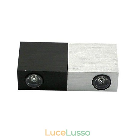 Applique moderna con corpo cubico dal design chic metà argento metà nero 2 s Applique moderna con corpo cubico dal design chic metà argento metà nero 2 s