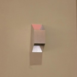 Applique da parete modello barra creativa trapezoidale doppia moderna contemporanea in metallo