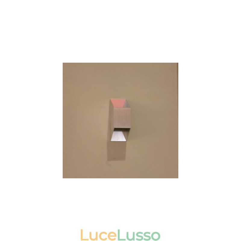 Applique da parete modello barra creativa trapezoidale doppia moderna contemporanea in metallo