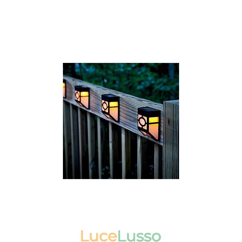 Lampada da parete con 2 lanterne a energia solare, colore giallo caldo