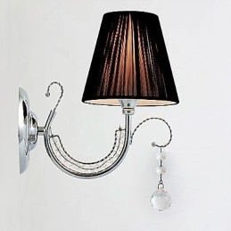 Applique contemporanea con paralume in tessuto, stile lampadario, braccio a goccia di cristallo