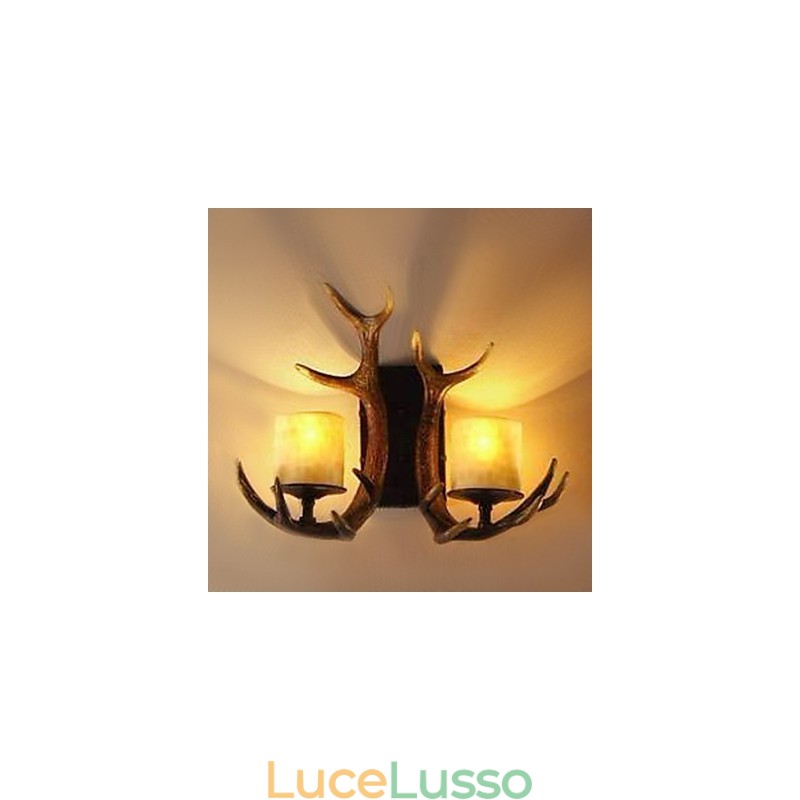 Applique con 2 luci in corna di cervo