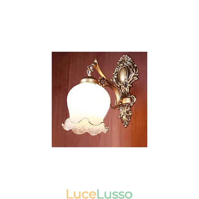 Applique da parete per bagno 1 luce classica in metallo e vetro dipinto