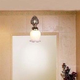 Applique da parete per bagno 1 luce classica in metallo e vetro dipinto