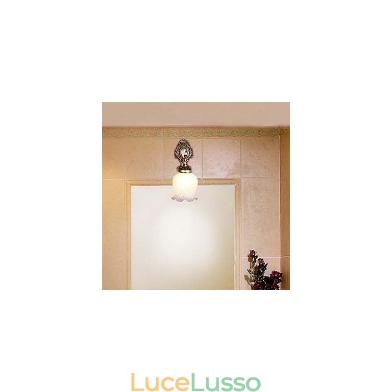 Applique da parete per bagno 1 luce classica in metallo e vetro dipinto
