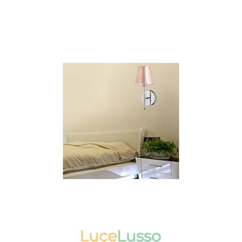 Applique dal design semplice con luce calda