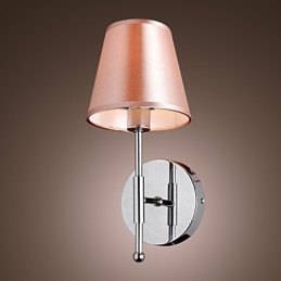 Applique dal design semplice con luce calda