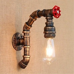 Applique da parete rustica in ottone anticato per luce ambientale
