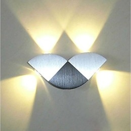 Lampada da parete con luce ambientale multicolore integrata, caratteristica di novità per mini applique da parete, colore casuale