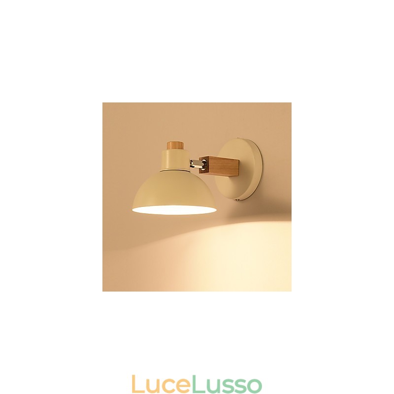Applique da parete moderne e contemporanee con luce ambientale