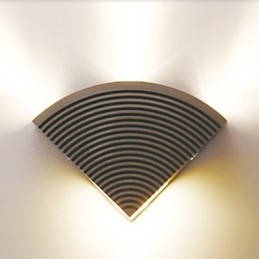 Funzionalità di novità integrata per applique da parete con luce ambientale in stile mini multi-ombra