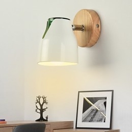 Applique da parete moderne e contemporanee con luce ambientale