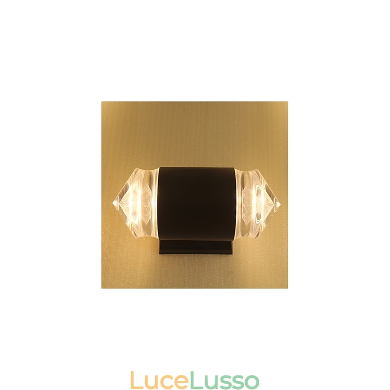 Semplice funzione integrata per applique da parete con luce ambientale