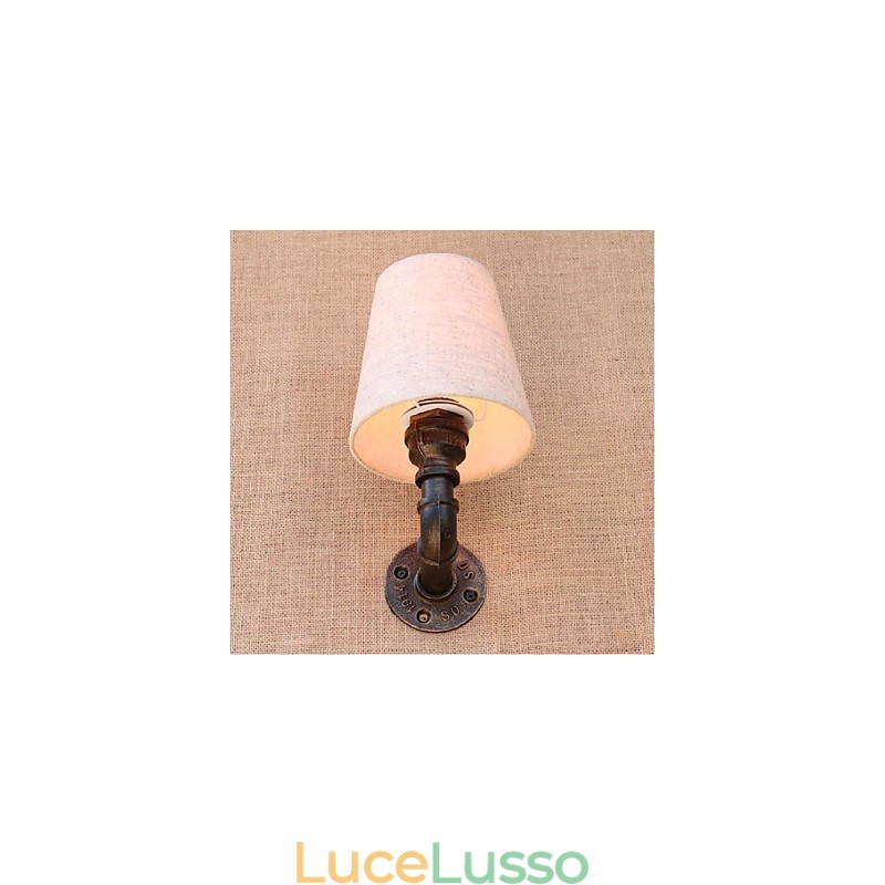 Applique da parete rustica in ottone per luce ambientale
