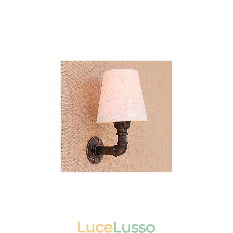 Applique da parete rustica in ottone per luce ambientale