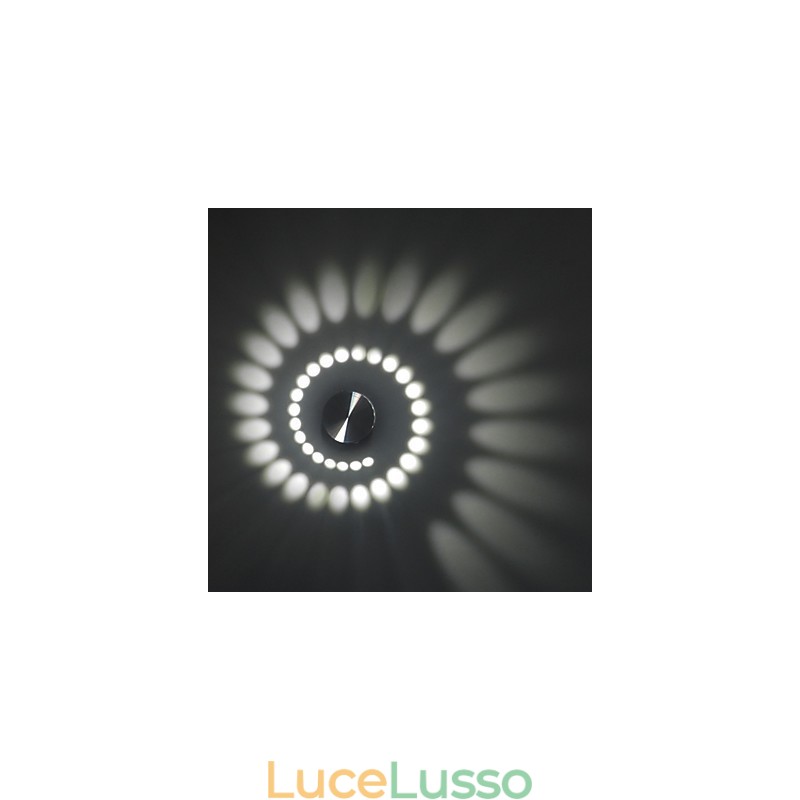 Lampada da parete moderna in alluminio leggero a filo integrata