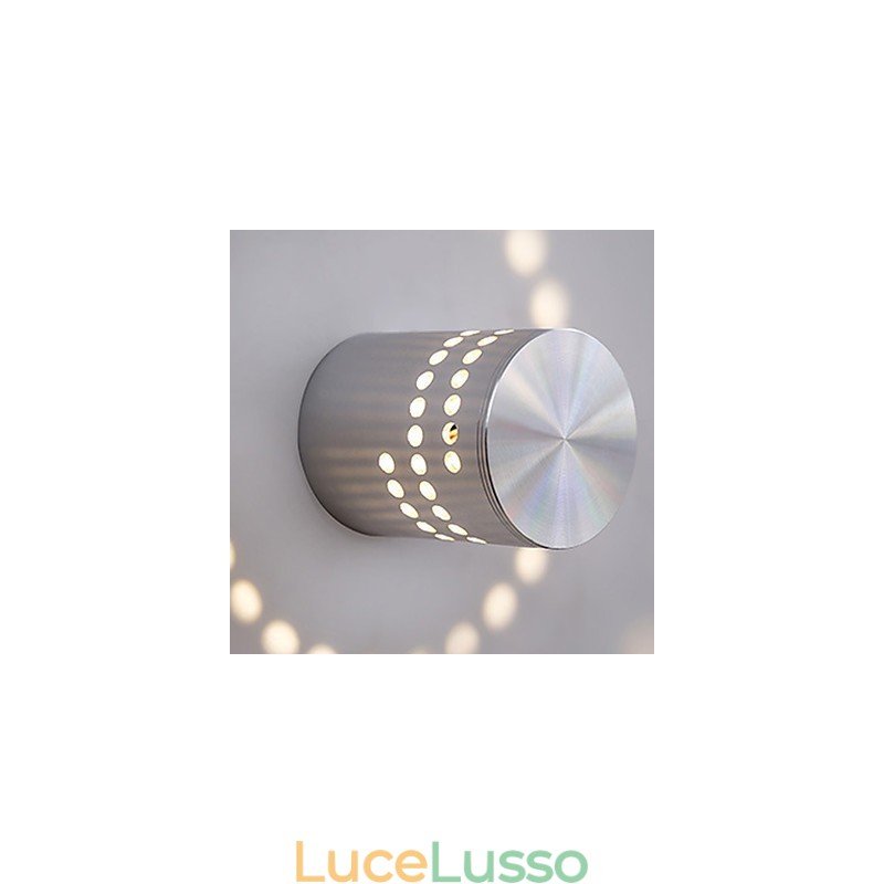 Lampada da parete moderna in alluminio leggero a filo integrata