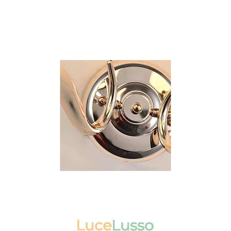 Applique da parete moderne e contemporanee con funzione elettrolitica per luce ambientale in cristallo