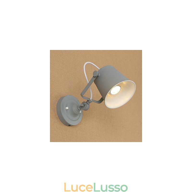 Lampada da parete in acciaio verniciato, decorazione da caffè americano nero opaco, lampada da parete retrò, lampada a spada laser sulla parete