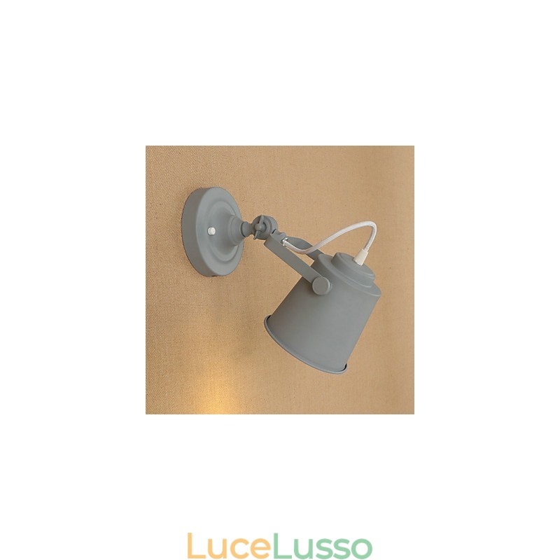 Lampada da parete in acciaio verniciato, decorazione da caffè americano nero opaco, lampada da parete retrò, lampada a spada laser sulla parete